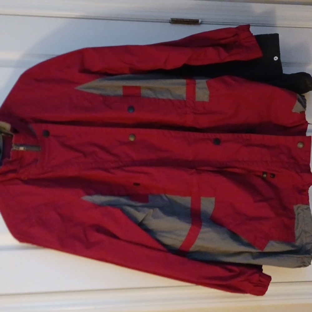 Three season jacket two tone